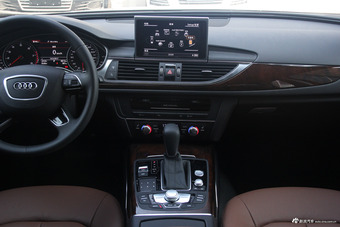 2017款奥迪A6L 1.8L自动TFSI 舒适型 