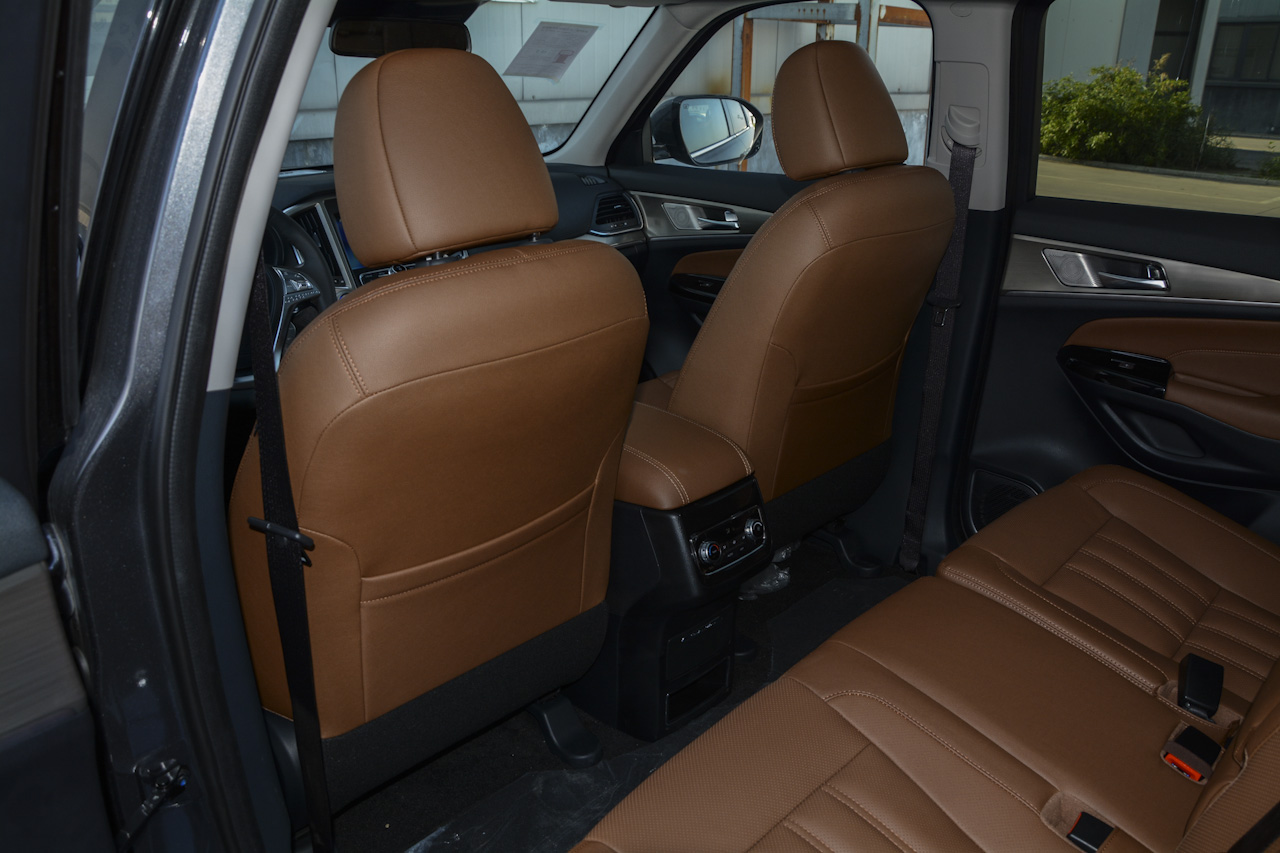 2017款长安CS95 2.0T自动四驱智尊版