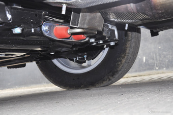 2016款驭胜S330 1.5T自动两驱舒适版