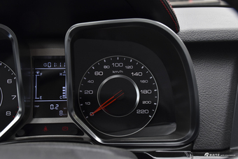 2017款大迈X5 1.5T手动尊贵版 