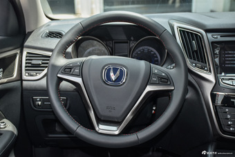 2016款长安CS75 1.8T自动尊贵型国5