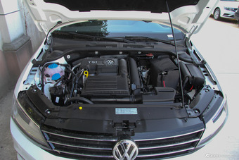 2017款速腾1.2T自动领先型180TSI图片