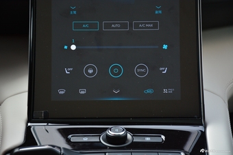 2018款蔚来ES8 创始版