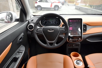 2018款奇瑞eQ1智炫版4座