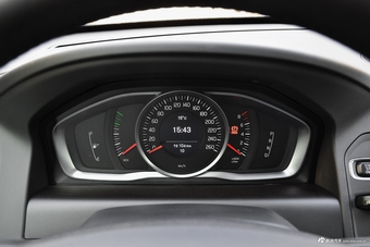 2017款沃尔沃XC60 2.0T自动T5智进升级版