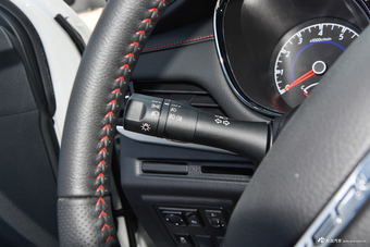 2018款启辰T70 2.0L自动睿享版