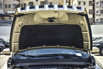 2016款自由光2.4L自动专业版+智能包 流沙金