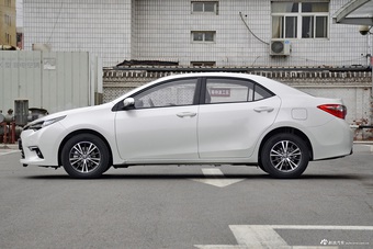 2017款丰田雷凌 1.2T V CVT豪华型