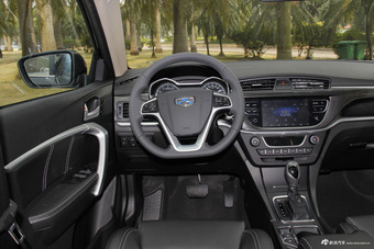 2017款吉利帝豪1.3T自动三厢百万款尊贵型