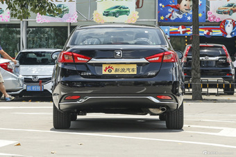 2015款众泰Z500 1.5T 手动尊贵型