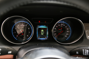 2016款众泰T600 2.0T手动豪华型运动版