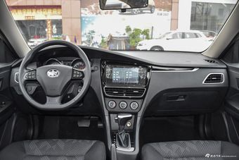 2016款骏派A70 1.6L自动技术型