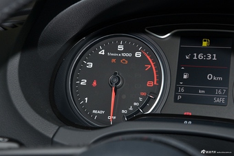 2017款奥迪A3 1.4T自动Sportback 35 TFSI运动型