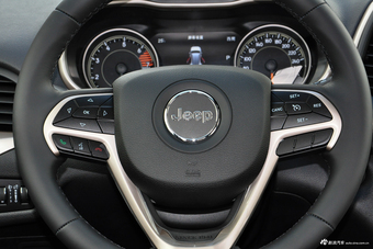 2017款自由光2.4L自动领先版智能包