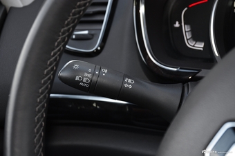 2018款雷诺Espace 1.8T自动旷逸型TCe 300