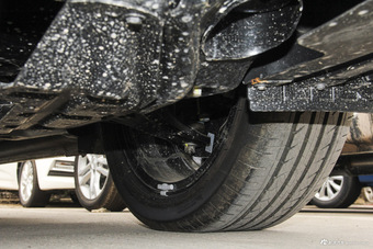 2016款悦翔V7 1.6L自动乐趣型国IV