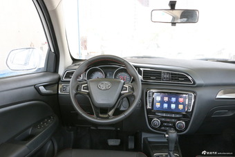 2017款骏派D60 1.8L自动豪华天窗版