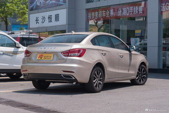  2018款福美来F5 1.6L自动豪华版