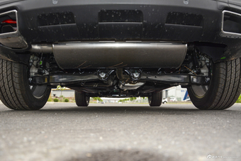 2017款瑞虎7 SPORT 1.5T自动豪华版