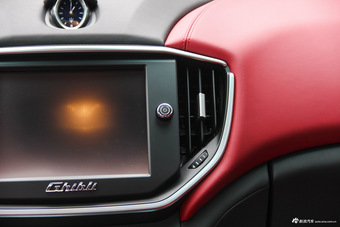 2014款Ghibli 3.0T自动标准版