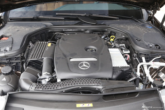 2016款奔驰E级E300L 豪华型