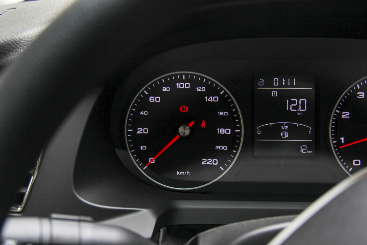 2018款荣威360 PLUS 1.5L手动豪华版