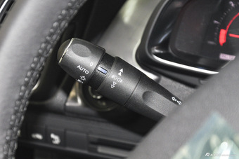 2015款DS 5 1.6T自动豪华版THP160