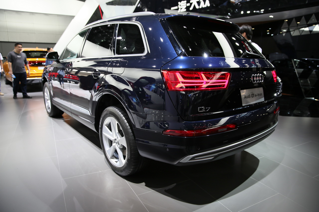 奥迪Q7新能源