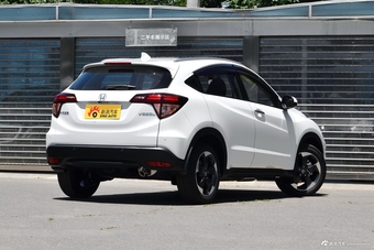 2017款缤智1.8L自动CVT两驱豪华型