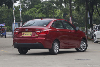 2016款悦翔V7 1.6L自动乐享型国IV