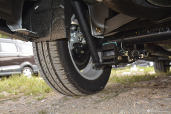 2016款风光370 1.5L手动豪华型7座