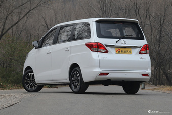 2017款长安睿行S50  1.5L手动次顶配