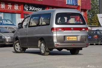 2017款菱智 M3L 1.6L 手动7座舒适型