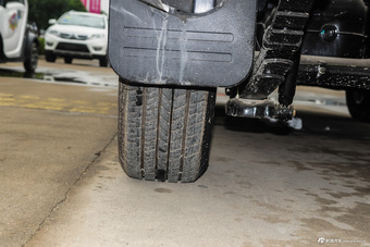 2016款 拓陆者 2.8T E5 柴油两驱精英版ISF2.8