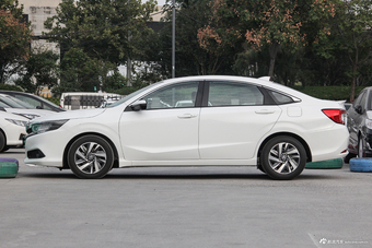 2019款凌派1.0T自动旗舰版180Turbo