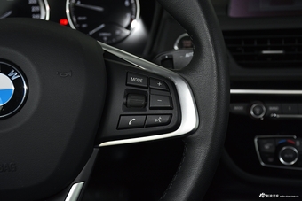 2018款宝马1系118i自动运动型