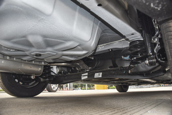 2016款锐3 1.6L手动智享型