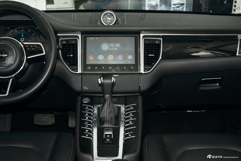 2017款众泰SR9 2.0T自动极致之梦版