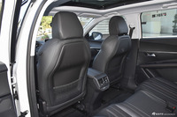 2017款标致5008 1.8T自动380THP无界版7座