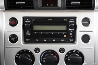 2017款丰田FJ酷路泽 4.0L