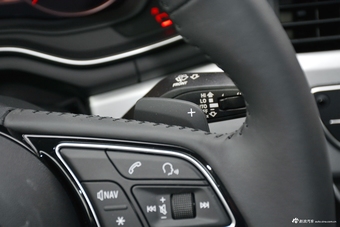 2019款奥迪A4L 2.0T自动40 TFSI运动型 国V