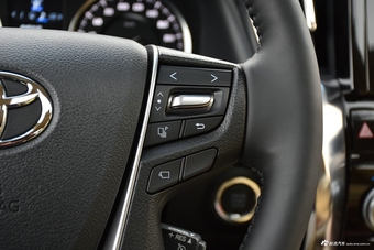 2018款埃尔法3.5L自动尊贵版