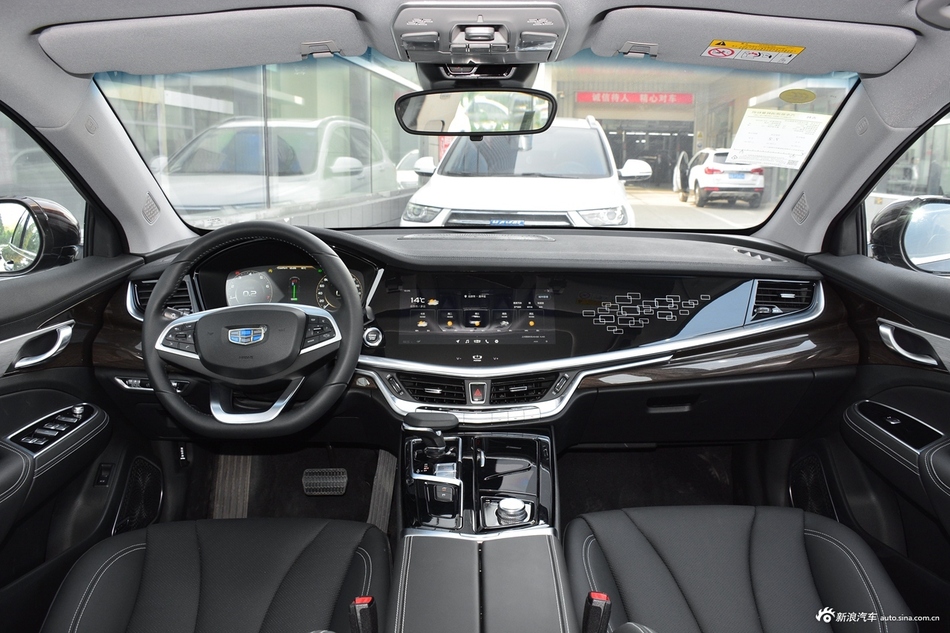 2018款博瑞GE MHEV耀动版