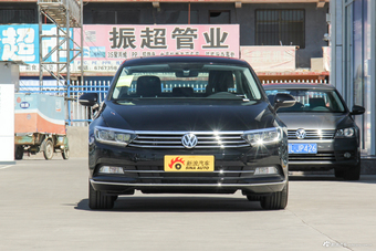 2018款迈腾改款2.0T自动380TSI DSG豪华型