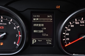 2018款奔腾B50 1.4T自动20周年纪念版