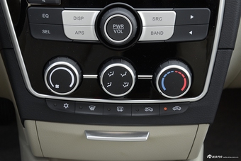 2017款V3菱悦1.5L手动基本型