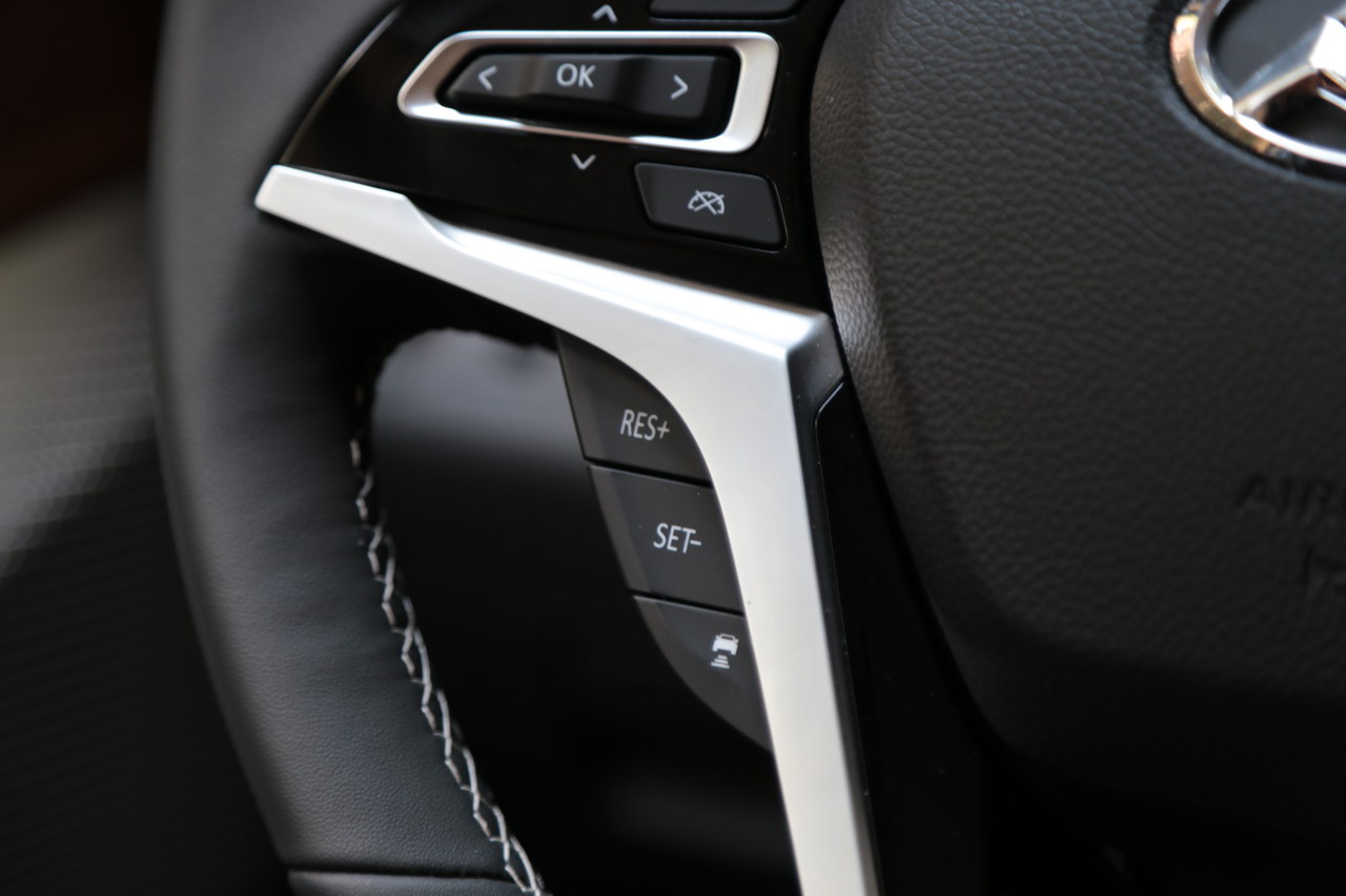 2017上汽大通D90 2.0TGI自动四驱高配版