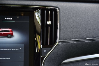 2018款荣威RX5 2.0T 30T自动两驱智联网铂金版