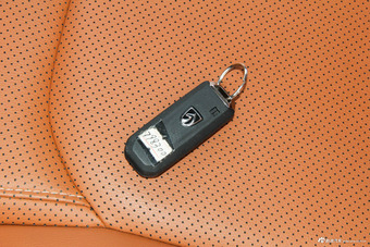 2017款宝骏560律动版1.5T手动尊享型