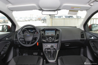 2017款福克斯两厢1.6L自动舒适型智行版